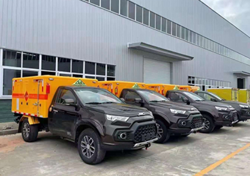东川爆破器材运输车-保障安全与效率的关键